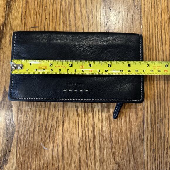 Fossil Black Pebbled Leather Bi Fold Wallet Check Book Credit Cards Coins Zipper - Picture 10 of 12